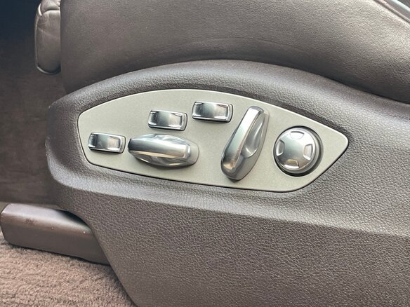 2010 Porsche Cayenne Diesel II (958), чёрный, 3000000 рублей - вид 22