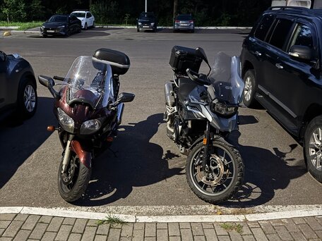 2001 Yamaha FJR1300, серый, 400000 рублей, вид 4