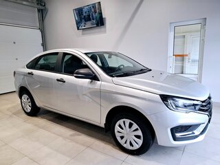 2026 Lada (ВАЗ) Vesta I Рестайлинг (NG), серебристый, 1655500 рублей, вид 1