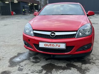 2011 Opel Astra GTC H Рестайлинг, красный, 785000 рублей, вид 1