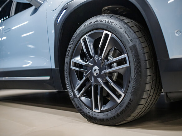 2022 Nio ES6 100 kWh I, голубой - вид 8