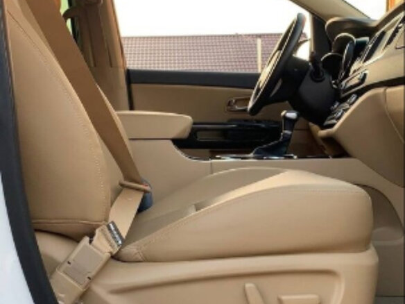2019 Kia Carnival III, белый, 3560000 рублей - вид 26