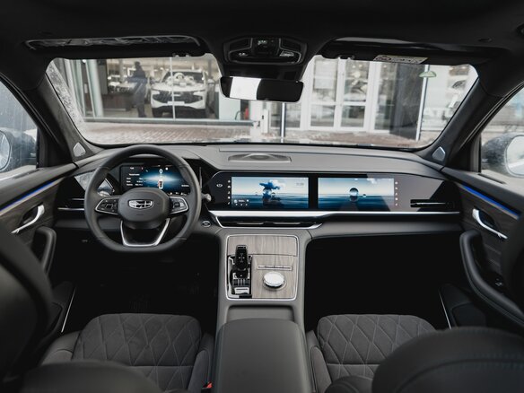 2026 Geely Monjaro I Рестайлинг, серый, 4855990 рублей - вид 18