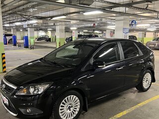 2011 Ford Focus II Рестайлинг, чёрный, 650000 рублей, вид 2