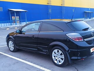 2007 Opel Astra GTC H Рестайлинг, чёрный, 580000 рублей, вид 4
