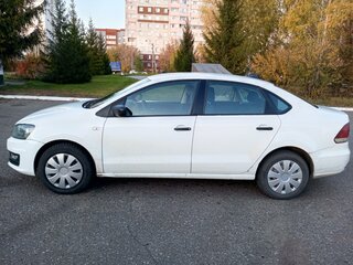 2019 Volkswagen Polo V Рестайлинг, белый, 1062000 рублей, вид 5