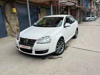2010 Volkswagen Jetta V, белый, 1050000 рублей, вид 4
