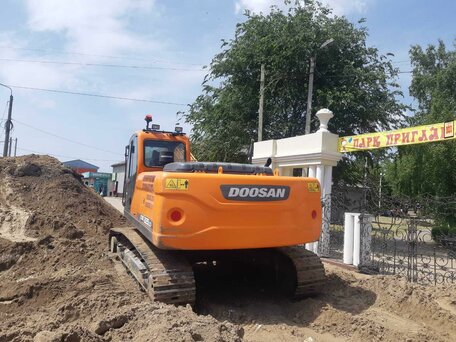 2020 Doosan DX225, оранжевый, 11500000 рублей, вид 2