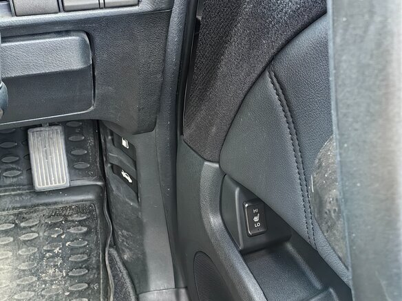 2012 Honda Elysion I Рестайлинг, серебристый, 2300000 рублей - вид 18