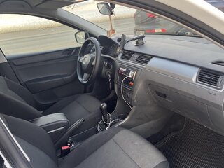 2015 Skoda Rapid I, белый, 800000 рублей, вид 3