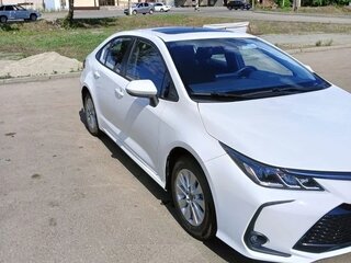 2023 Toyota Corolla XII (E210), белый, 2350000 рублей, вид 3