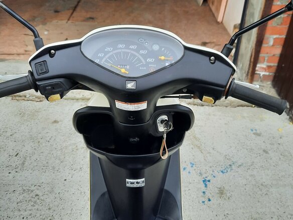 2017 Honda Dio, белый, 110000 рублей - вид 4