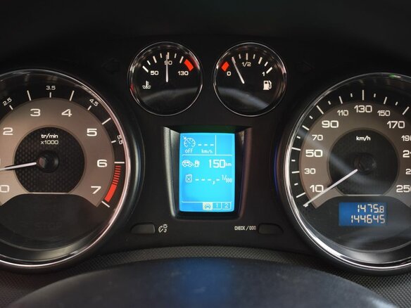 2012 Peugeot 308 I Рестайлинг, белый - вид 15