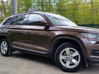 2020 Skoda Kodiaq I, коричневый, 3000000 рублей, вид 3