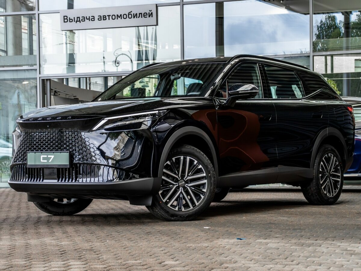 Открыть фотографии: Omoda C7