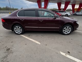 2012 Skoda Superb II, красный, 950000 рублей, вид 3