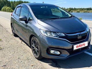 2019 Honda Fit III Рестайлинг, серый, 1200000 рублей, вид 1