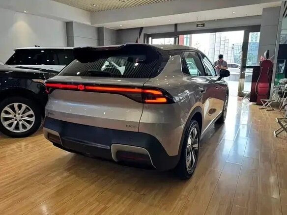 2026 Changan Qiyuan Q05 51.9 kWh II, серый, 2250000 рублей - вид 3