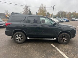 2020 Toyota Fortuner II Рестайлинг, чёрный, 3550000 рублей, вид 2