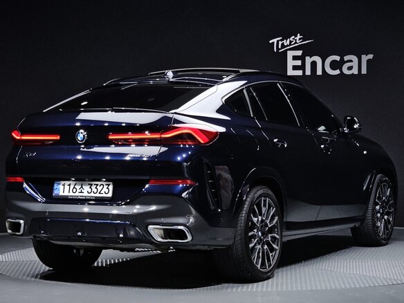 2024 BMW X6 40i III (G06) Рестайлинг, синий - вид 3
