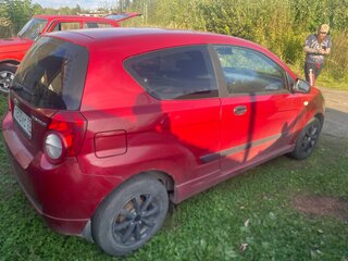 2008 Chevrolet Aveo I Рестайлинг, красный, 270000 рублей, вид 4