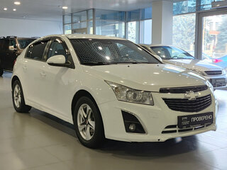 2013 Chevrolet Cruze I Рестайлинг, белый, 497000 рублей, вид 3