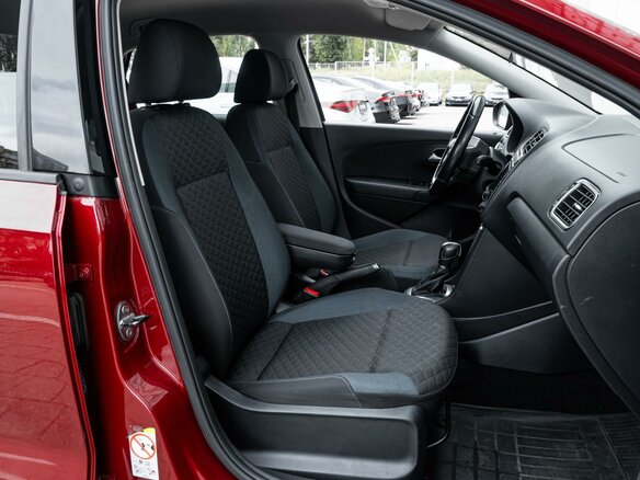 2019 Volkswagen Polo V Рестайлинг, красный - вид 7