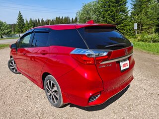 2018 Honda Shuttle II, красный, 1300000 рублей, вид 3
