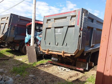 2024 Shacman (Shaanxi) SX3318, серый, 5450000 рублей, вид 3