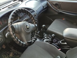 2011 Chevrolet Niva I Рестайлинг, серый, 410000 рублей, вид 5