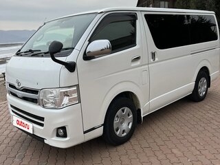 2012 Toyota HiAce H200 Рестайлинг, белый, 2450000 рублей, вид 3