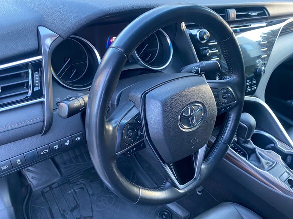 2018 Toyota Camry VIII (XV70), чёрный, 2650000 рублей - вид 5