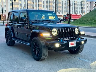 2021 Jeep Wrangler IV (JL), чёрный, 5550000 рублей, вид 1