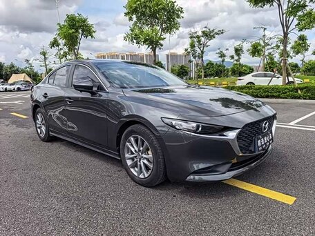 Mazda 3 IV (BP)