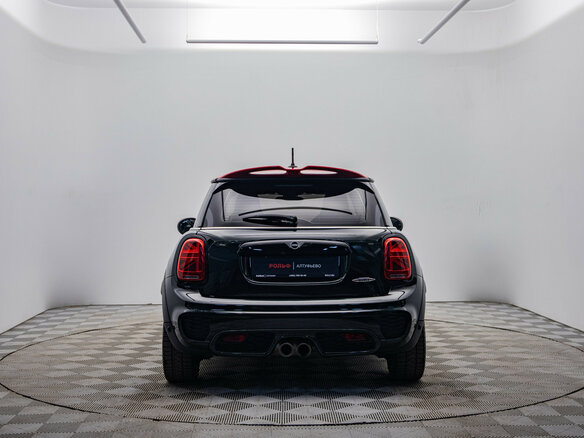 2020 Mini Hatch JCW III (F55/F56) Рестайлинг, зелёный - вид 5