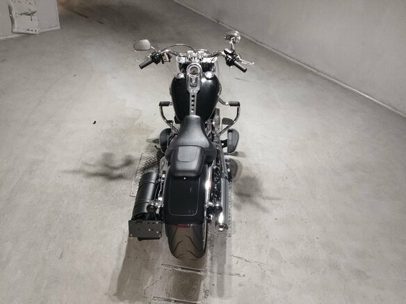 2022 Harley-Davidson Fat Boy, чёрный, 2220000 рублей - вид 1