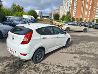 2014 Hyundai Solaris I, белый, 509000 рублей, вид 3