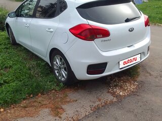 2015 Kia Ceed II Рестайлинг, белый, 750000 рублей, вид 3