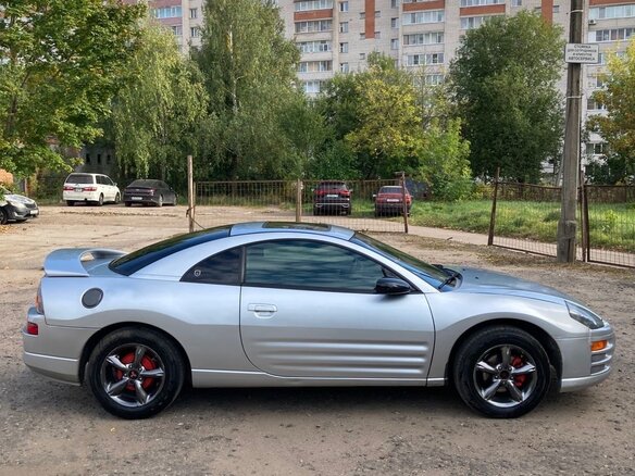 2002 Mitsubishi Eclipse III, серебристый, 850000 рублей - вид 4