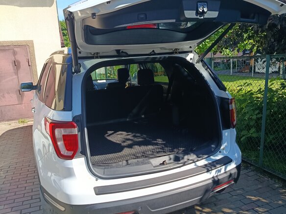 2018 Ford Explorer V Рестайлинг 2, белый, 2400000 рублей - вид 10