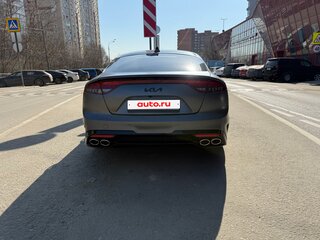 2023 Kia Stinger I Рестайлинг, белый, 3600000 рублей, вид 5