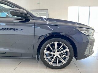 2024 Geely Emgrand II, синий, 1690000 рублей, вид 3