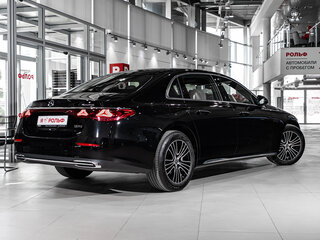 2025 Mercedes-Benz E-Класс Long 260 L VI (W214, S214), чёрный, 9990000 рублей, вид 5