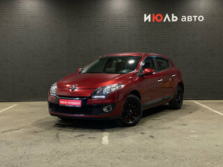 2014 Renault Megane III Рестайлинг, красный, 940000 рублей, вид 1