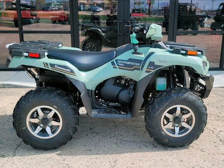 2024 Kawasaki KVF 750 Brute Force, зелёный, 1088800 рублей, вид 3