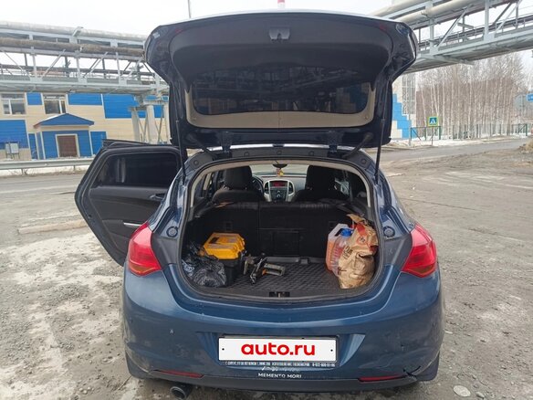 2010 Opel Astra J, синий, 620000 рублей - вид 1