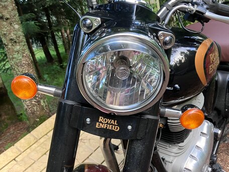 2024 Royal Enfield Classic 350, чёрный, 370000 рублей, вид 3