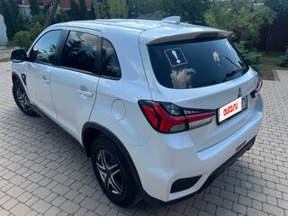 2021 Mitsubishi ASX I Рестайлинг 3, белый, 1800000 рублей, вид 5