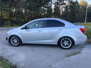 2012 Chevrolet Aveo II, серебристый, 680000 рублей, вид 3