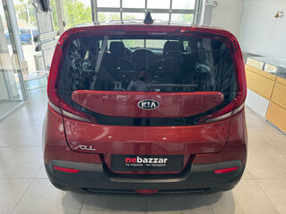 2019 Kia Soul III, красный, 1525000 рублей, вид 5